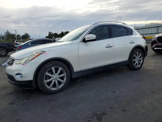 2013 INFINITI EX37 Journey