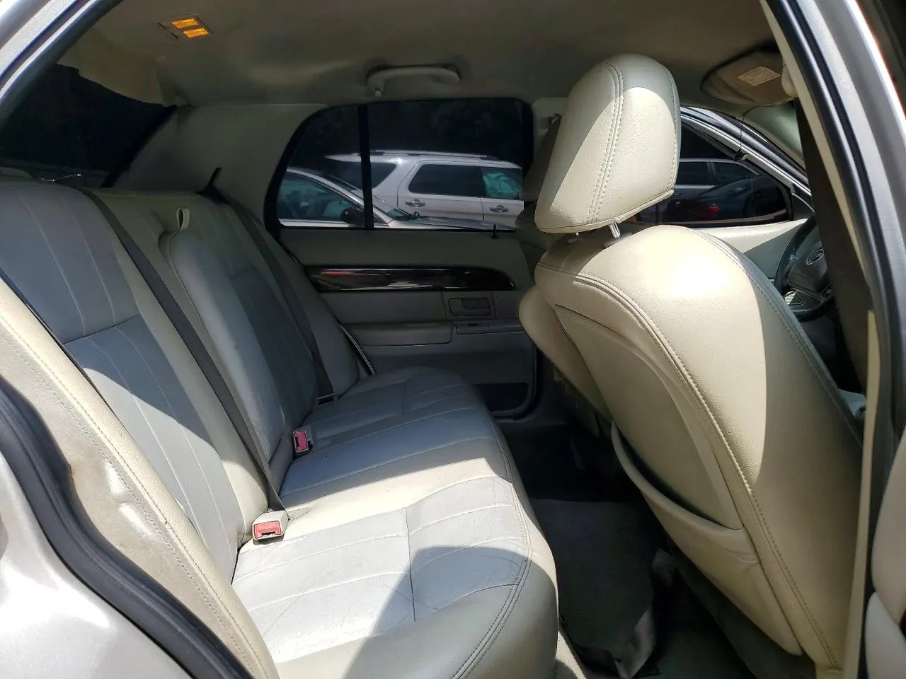 2004 Mercury Grand Marquis LS Premium