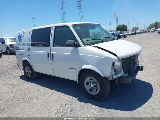 2001 GMC Safari Cargo Van SL