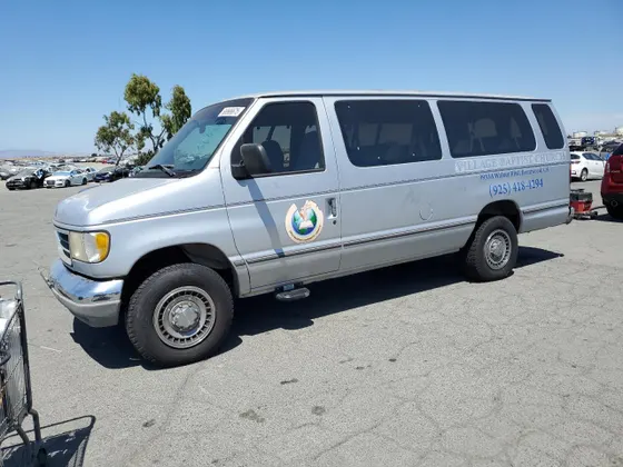 1994 Ford Club Wagon XL