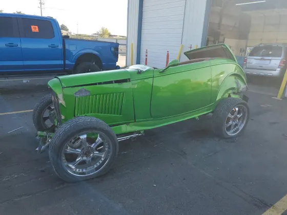 1932 Ford OCEAN COUPE
