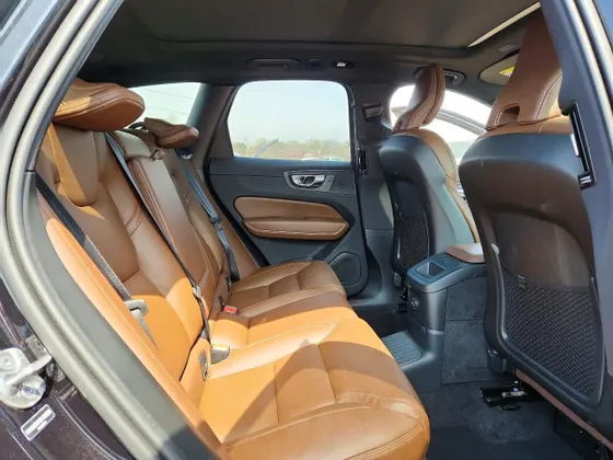 2025 Volvo XC60 Plug-In Hybrid Ultra