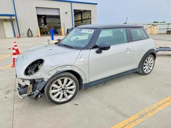 2017 MINI Hardtop 2 Door Cooper S