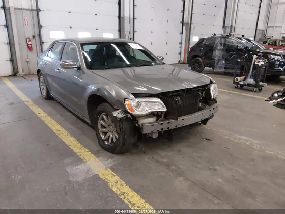 2012 Chrysler 300 Limited