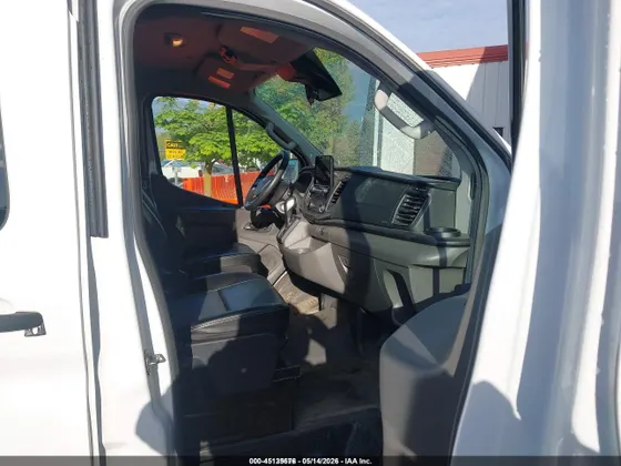 2020 Ford Transit Passenger Wagon XL