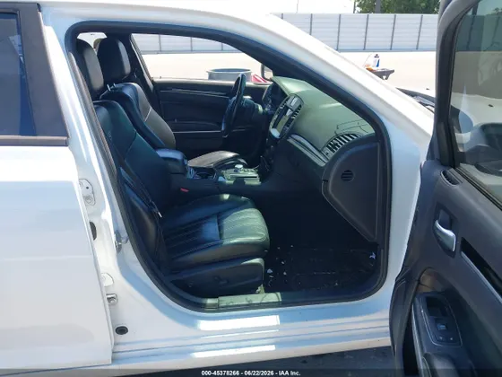 2018 Chrysler 300 300S