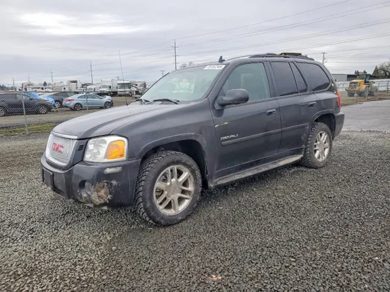 2009 GMC Envoy Denali