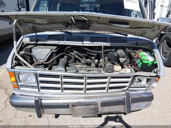 1990 Dodge Ram Van B250
