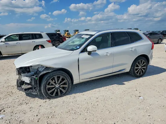 2020 Volvo XC60 Inscription