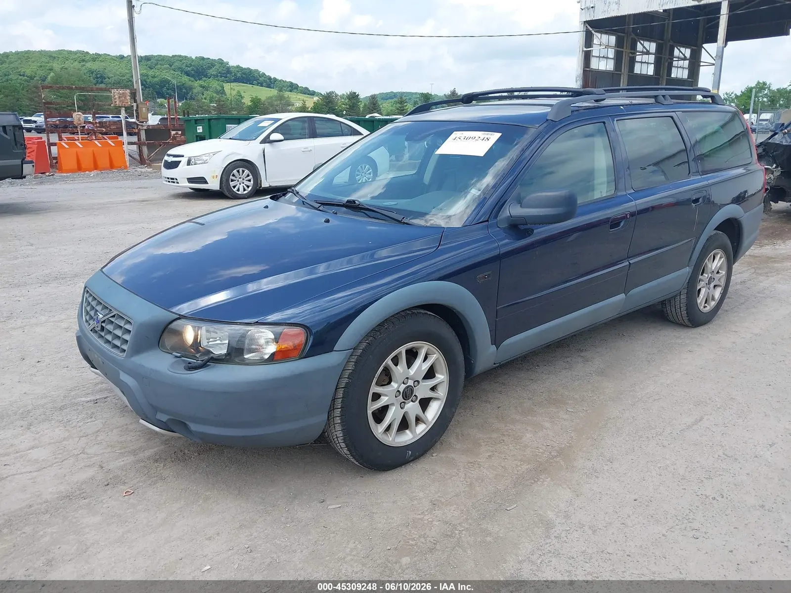 2004 Volvo V70 XC70
