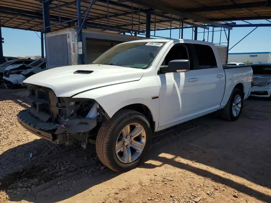 2016 Ram 1500 Sport