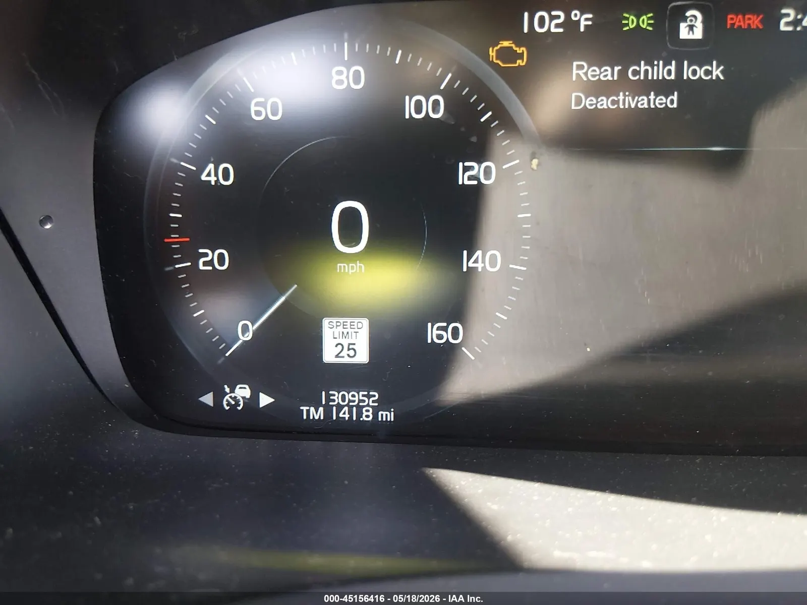 2016 Volvo XC90 T6 Momentum