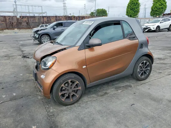 2017 smart fortwo pure