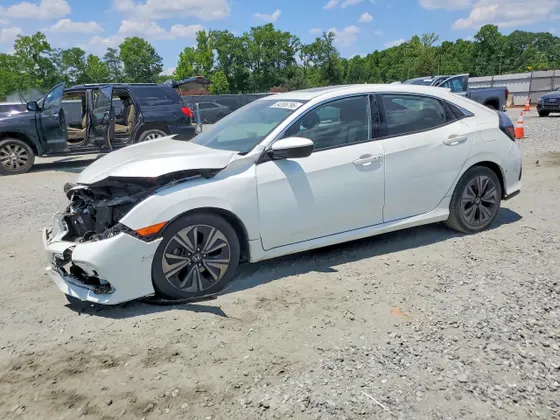 2018 Honda Civic Hatchback EX