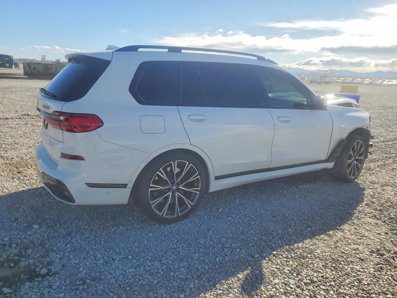 2022 BMW X7 M50i