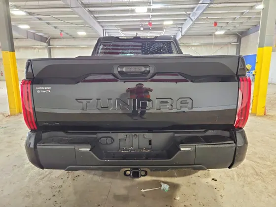 2025 Toyota Tundra 4WD SR