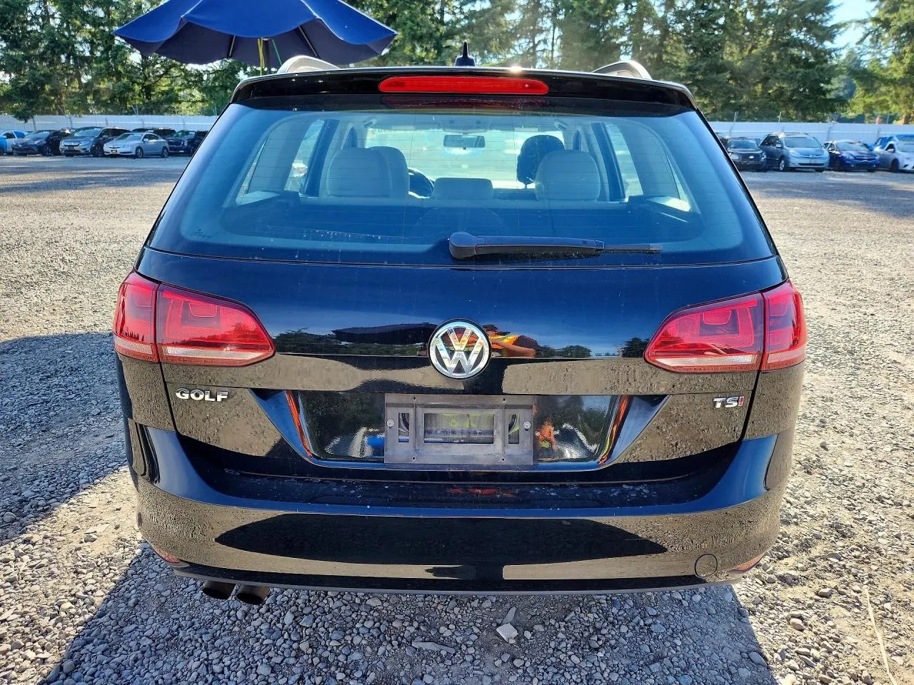 2017 Volkswagen Golf SportWagen S