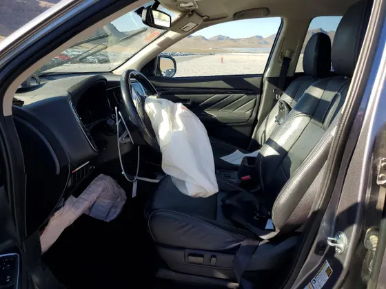 2018 Mitsubishi Outlander PHEV SEL