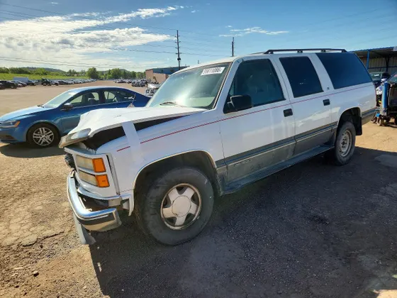 1999 GMC Suburban