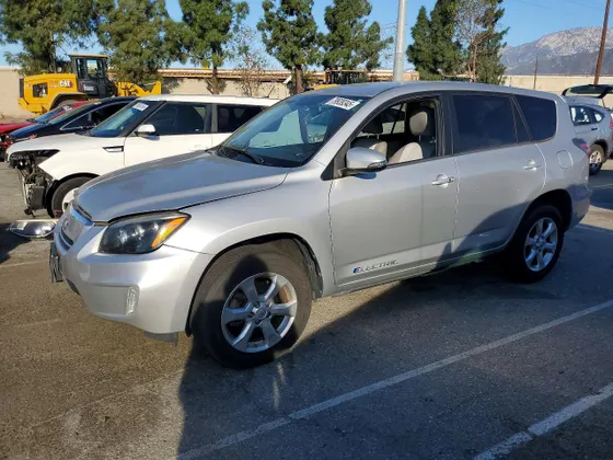 2013 Toyota RAV4 EV RAV4