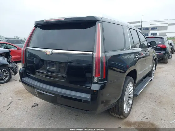 2017 Cadillac Escalade Platinum