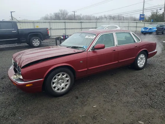 2000 Jaguar XJ XJ8