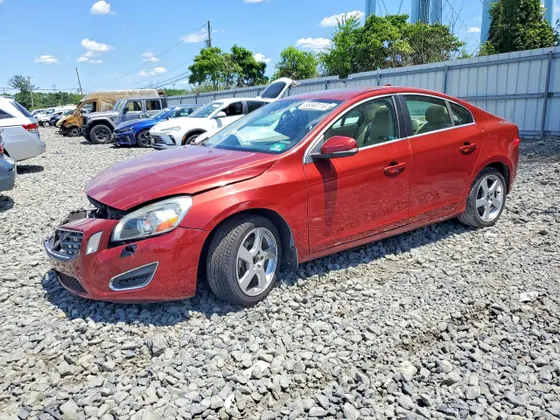 2012 Volvo S60 T5