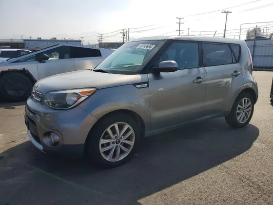 2018 Kia Soul +