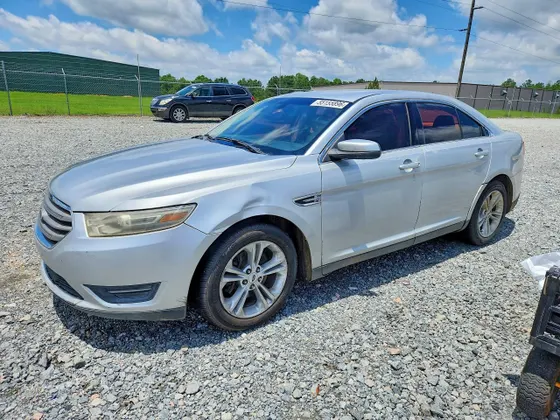 2013 Ford Taurus SEL