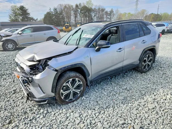 2021 Toyota RAV4 Prime XSE