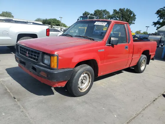 1991 Mitsubishi Mighty Max