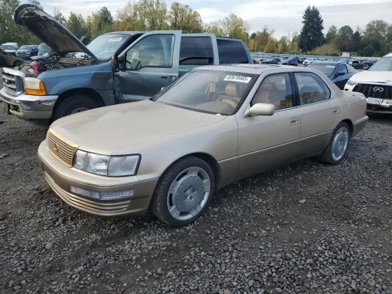 1993 Lexus LS 400