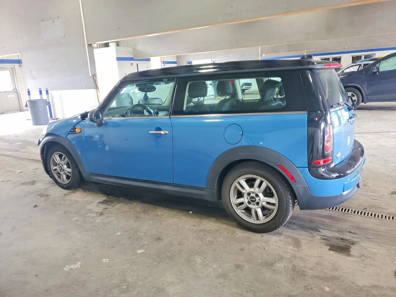 2013 MINI Cooper Clubman COOPER
