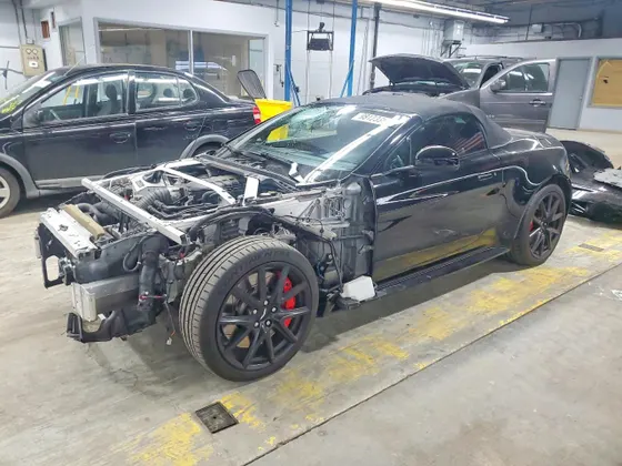 2015 Aston Martin Vantage