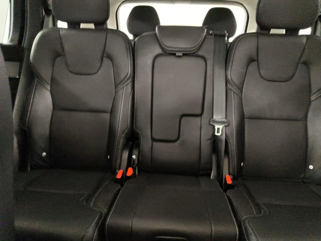 2025 Volvo XC90 Plug-In Hybrid Ultra