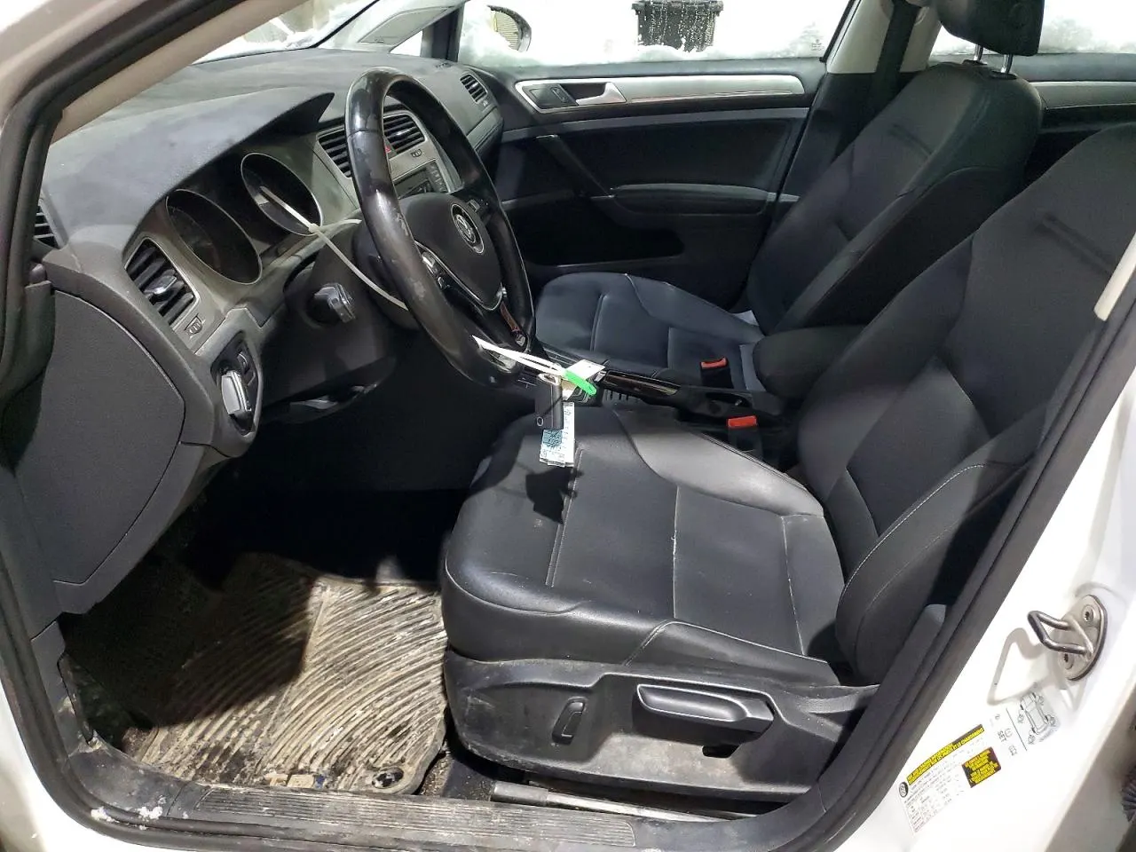 2016 Volkswagen Golf SportWagen TSI S