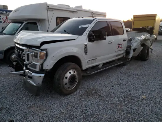 2022 Ford Super Duty F-450 DRW XL