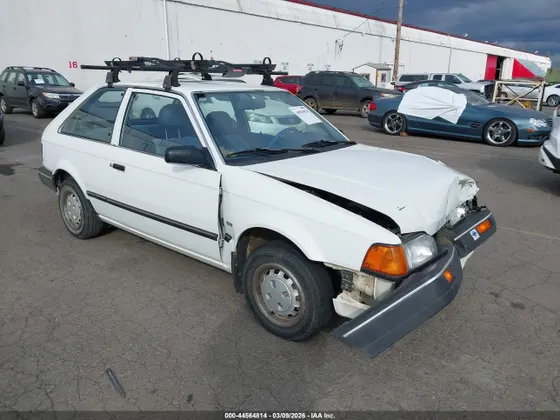 1989 Mazda 323