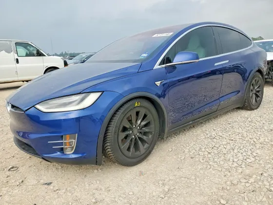 2017 Tesla Model X 90D