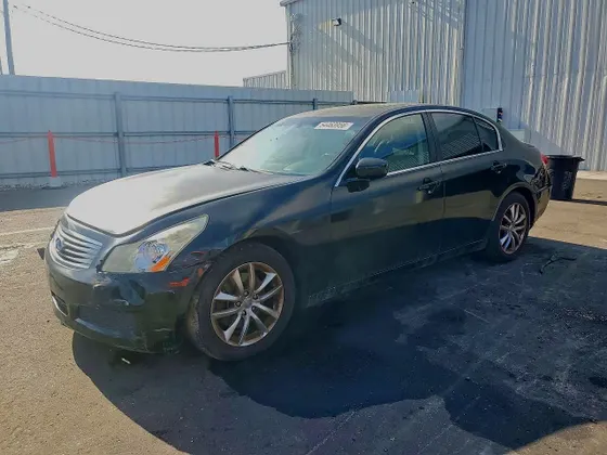 2009 INFINITI G37 Sedan Journey