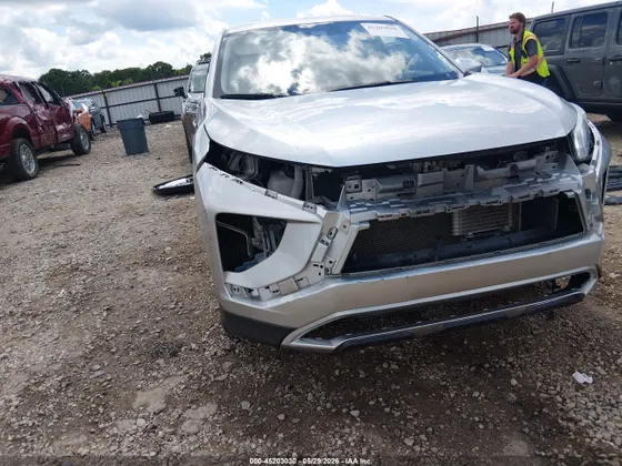 2022 Mitsubishi Eclipse Cross SE
