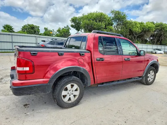2008 Ford Explorer Sport Trac XLT