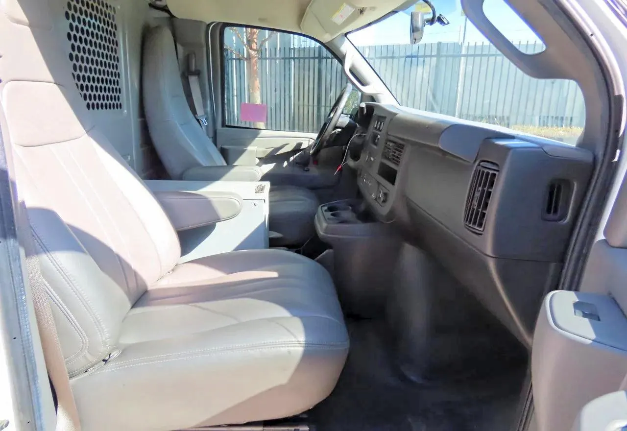 2020 GMC Savana Cargo Van SAVANA