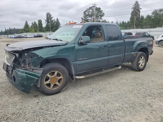 2003 GMC Sierra Denali SIERRA