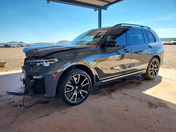 2022 BMW X7 xDrive40i