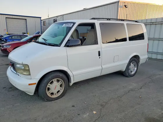 2003 GMC Safari Passenger SAFARI