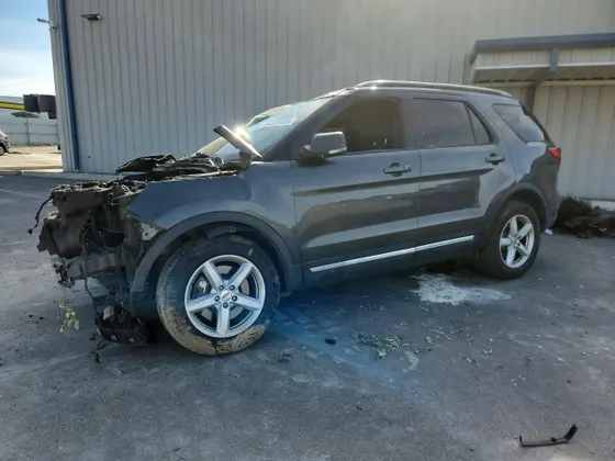 2019 Ford Explorer XLT