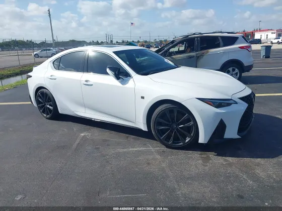 2025 Lexus IS IS 350 F SPORT Design