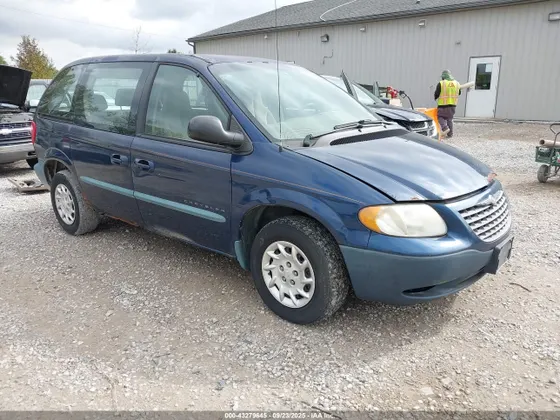 2001 Chrysler Voyager