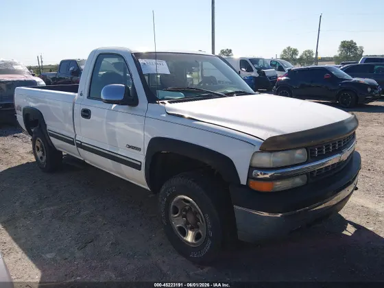 1999 Chevrolet Silverado 2500 LS